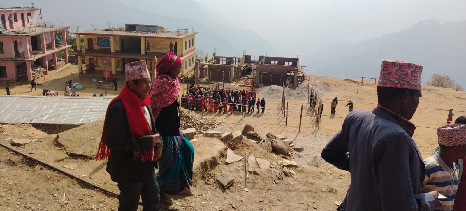How many votes were cast in Karnali districts by 11 a.m.?