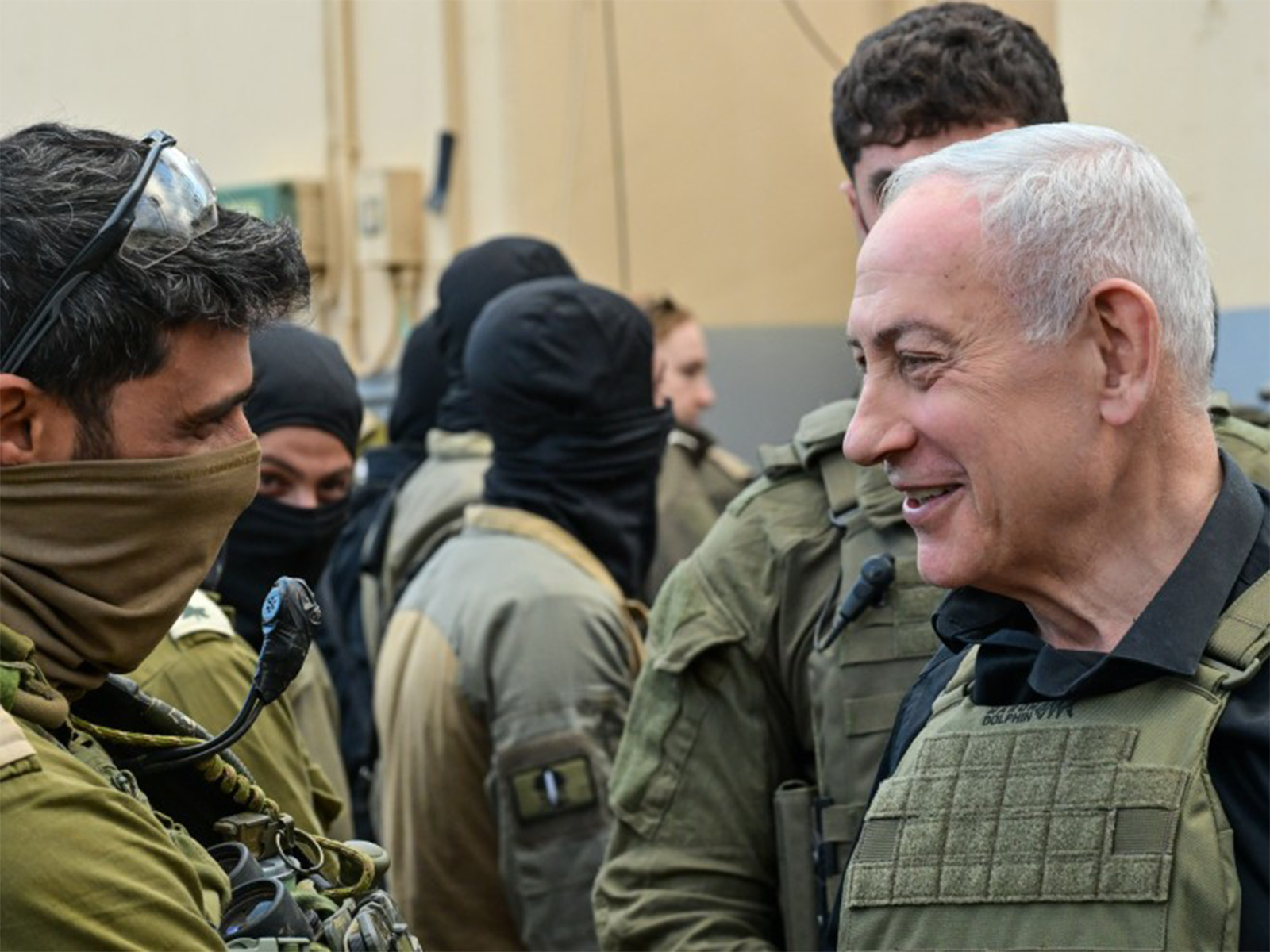 “The war continues,” says Benjamin Netanyahu during southern Lebanon visit