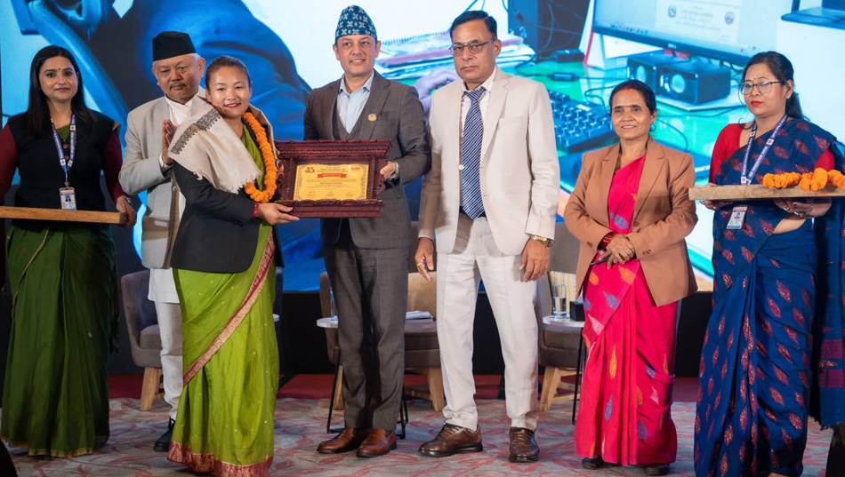 Halesi Tuwachung municipality receives ‘Municipal Excellent Award’