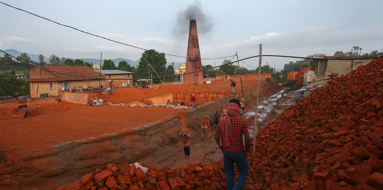 The harsh world of brick kiln workers