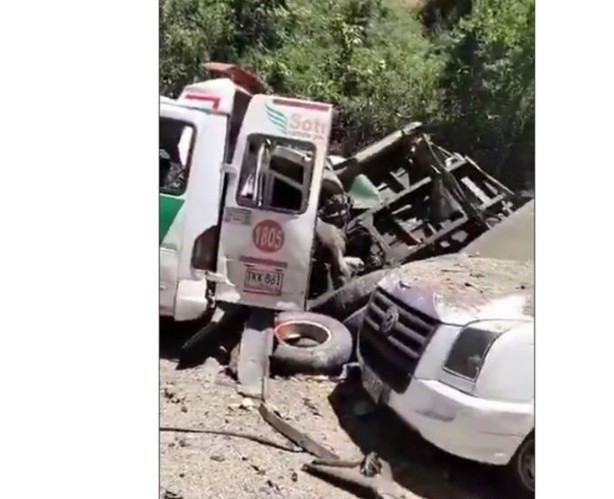 Colombia bomb blast: 7 killed, over 20 injured after bus explodes in Cauca