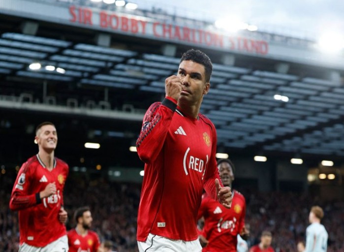 Manchester United beat Brentford 2-1, strengthen top-three spot in Premier League