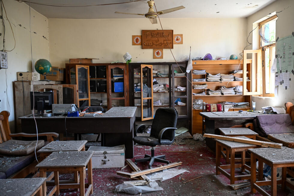 War with Pakistan halts school for Afghan border children