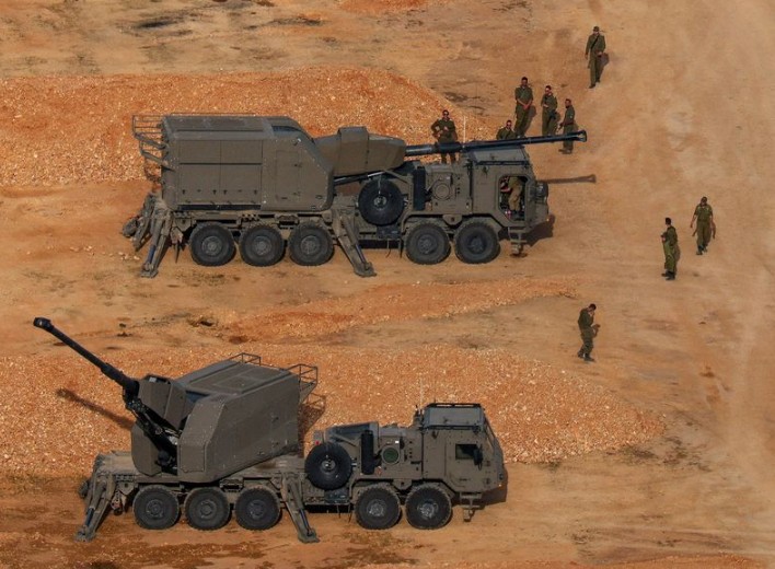 Israel carries out fresh strikes in southern Lebanon despite ceasefire