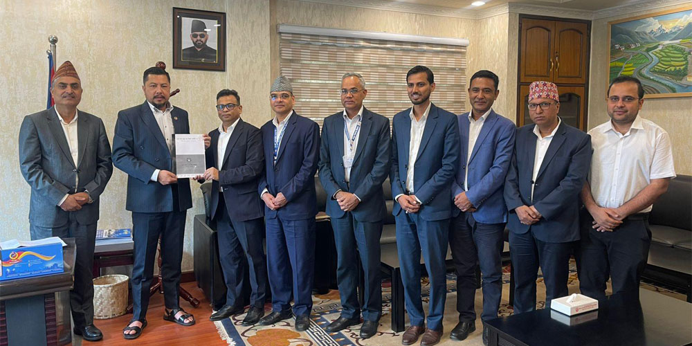 Report on energy consumption and export strategy presented to Minister Shrestha