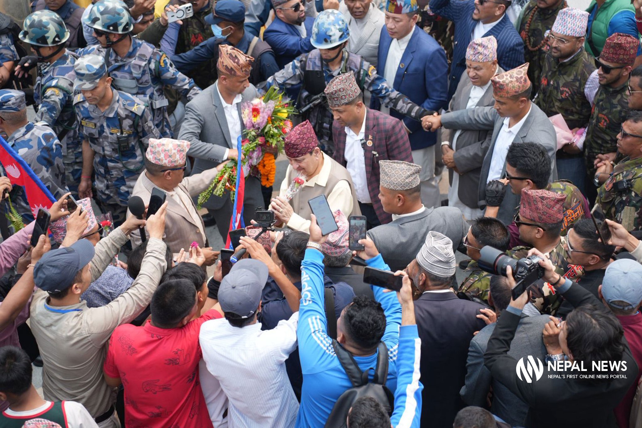 Former King Gyanendra Shah welcomed in Pokhara