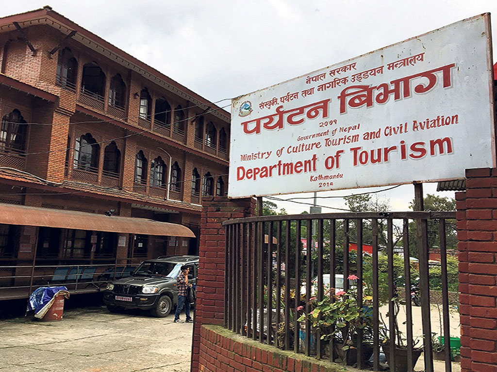 Action will be taken for selling ‘overnight stay’ package at Everest Base Camp