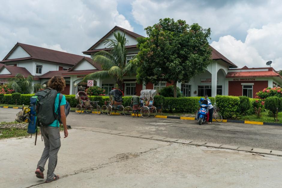 7,642 tourists enter Nepal through Kakarbhitta border point last month