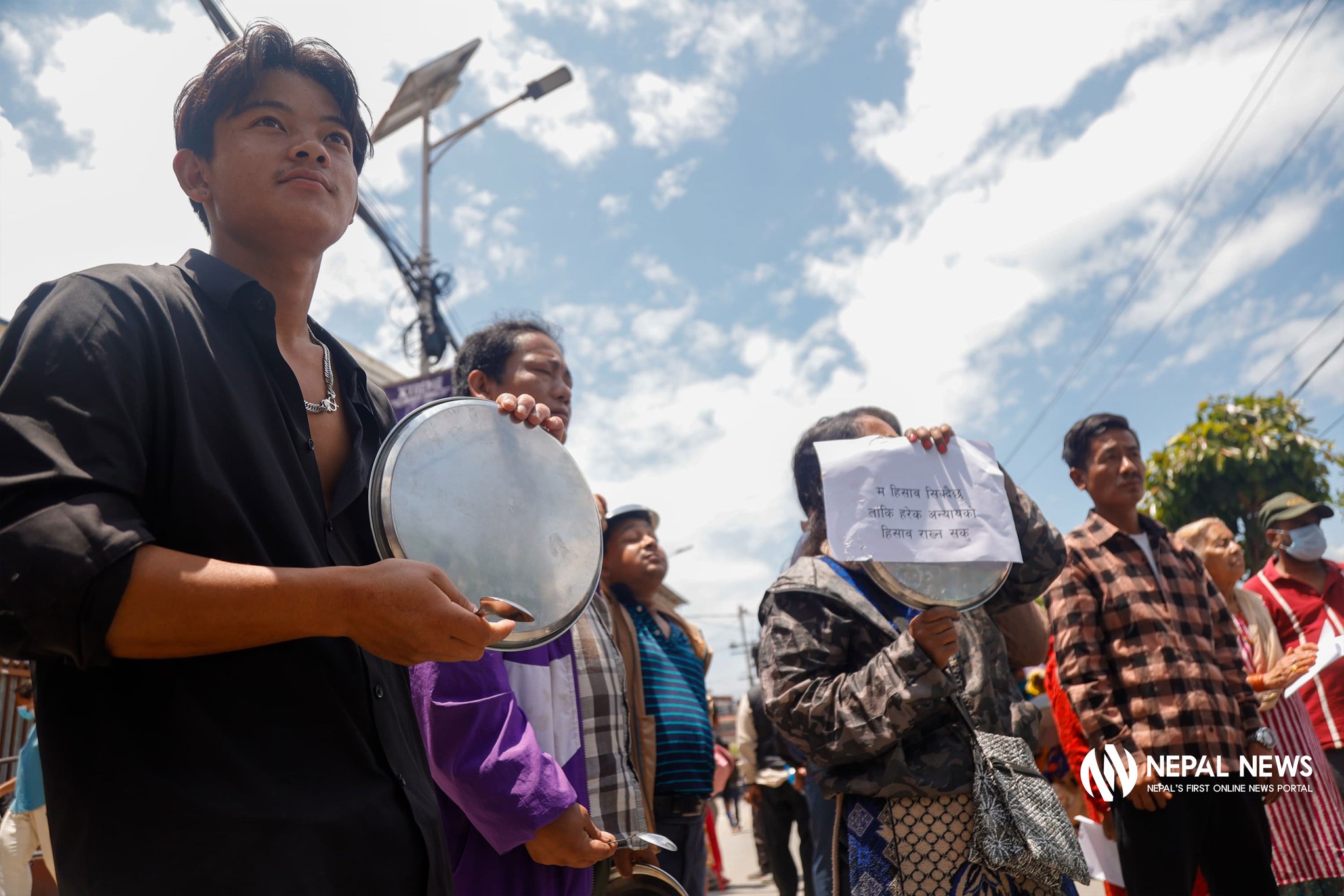 Landless settlers protest evictions at Maitighar Mandala