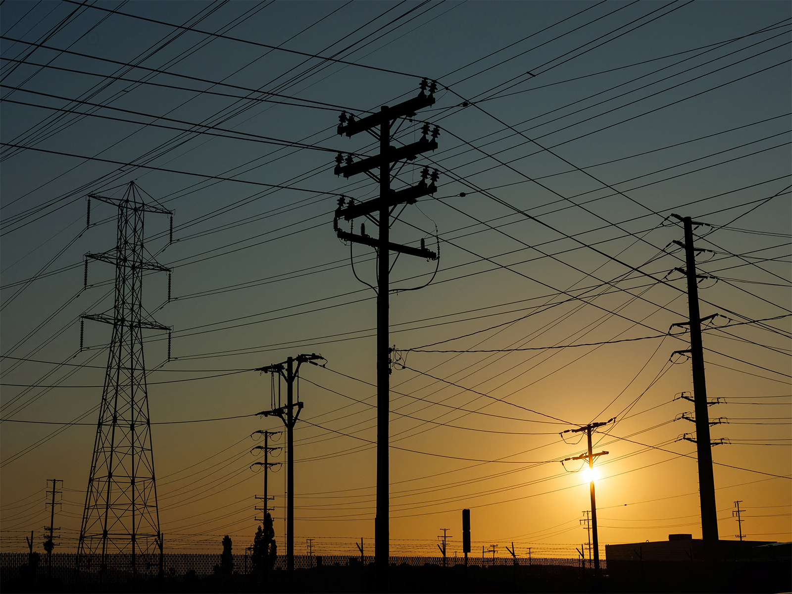 Public anger grows in Lahore over rising electricity bills and frequent outages