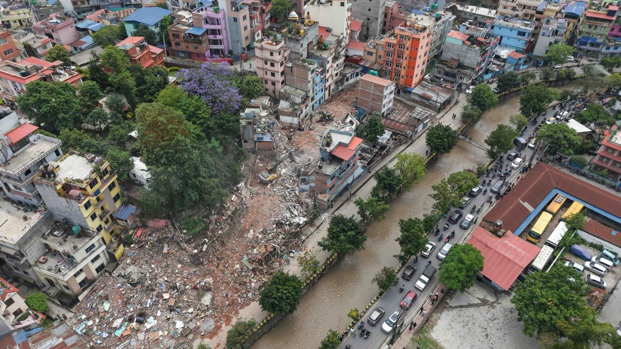 Demolition drive reshapes Anamnagar riverbank area [Photo Feature]