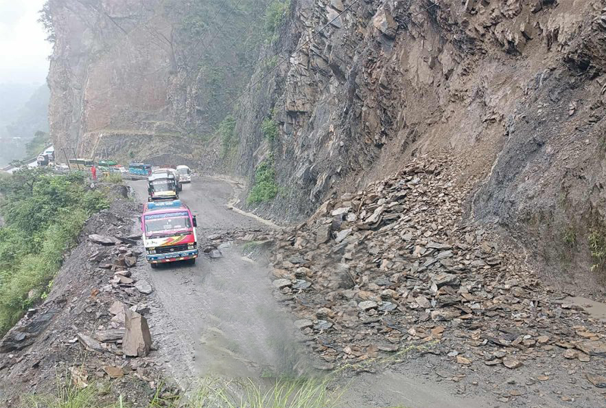 Narayangadh–Muglin road fully operational after landslides