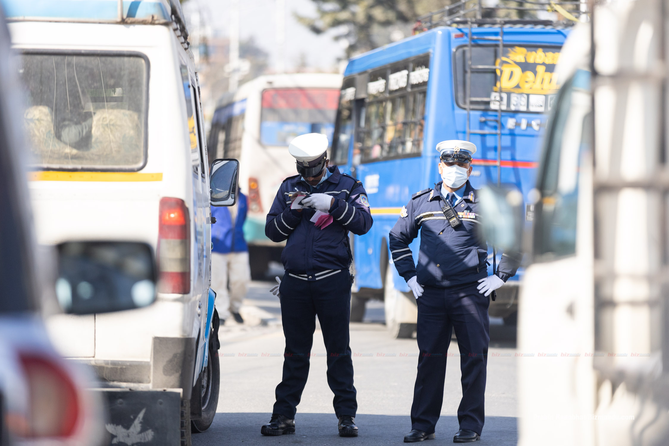 Traffic Police on surprise monitoring and inspection drive in public buses
