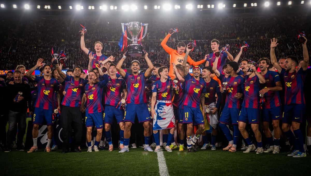 Barcelona clinches La Liga title with 2-0 win over Real Madrid