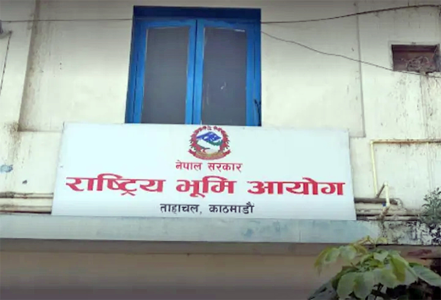 Govt scraps Land Commission via ordinance