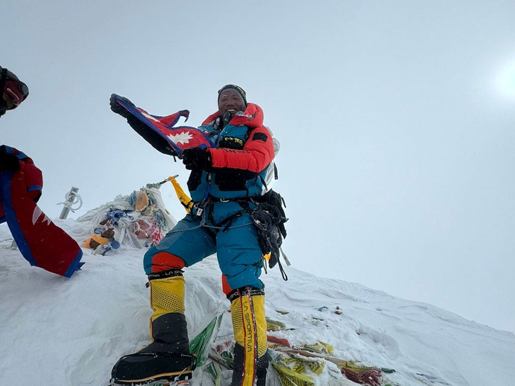Kami Rita Sherpa scales Everest for record 32nd time