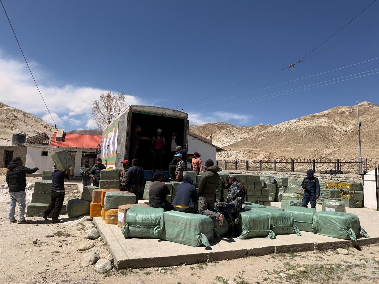 592 cartons of e-cigarettes confiscated by Mustang Customs Office