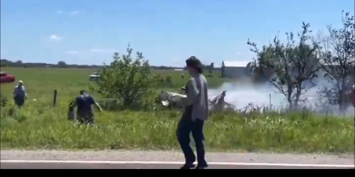 12 dead in US skydiving plane crash near Missouri Airport