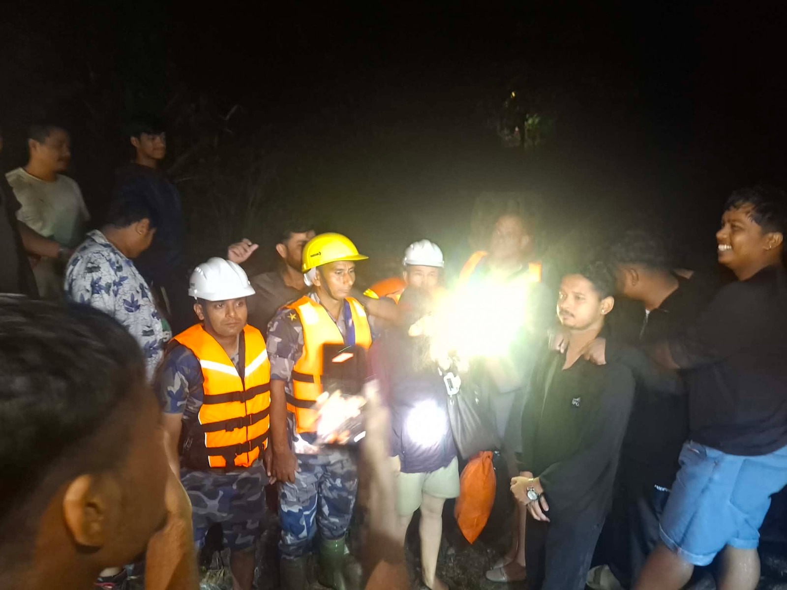 Seven people safely rescued from Timai River flood in Jhapa