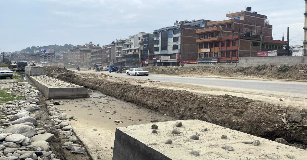 Nighttime traffic ban imposed on Dhulikhel-Khawa road for 15 days