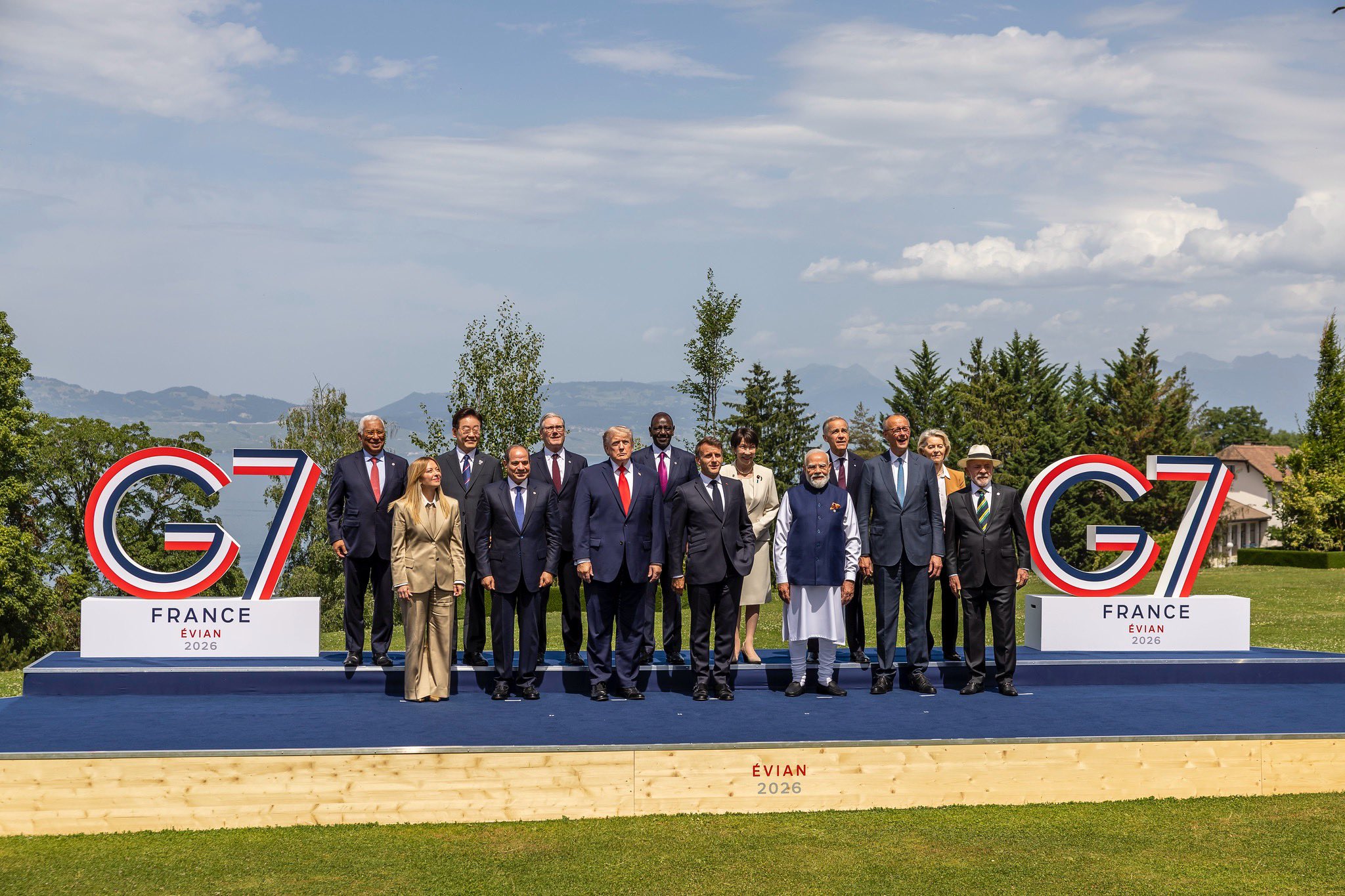G7 backs Ukraine, pledges tougher sanctions on Russia and seeks to reduce reliance on China