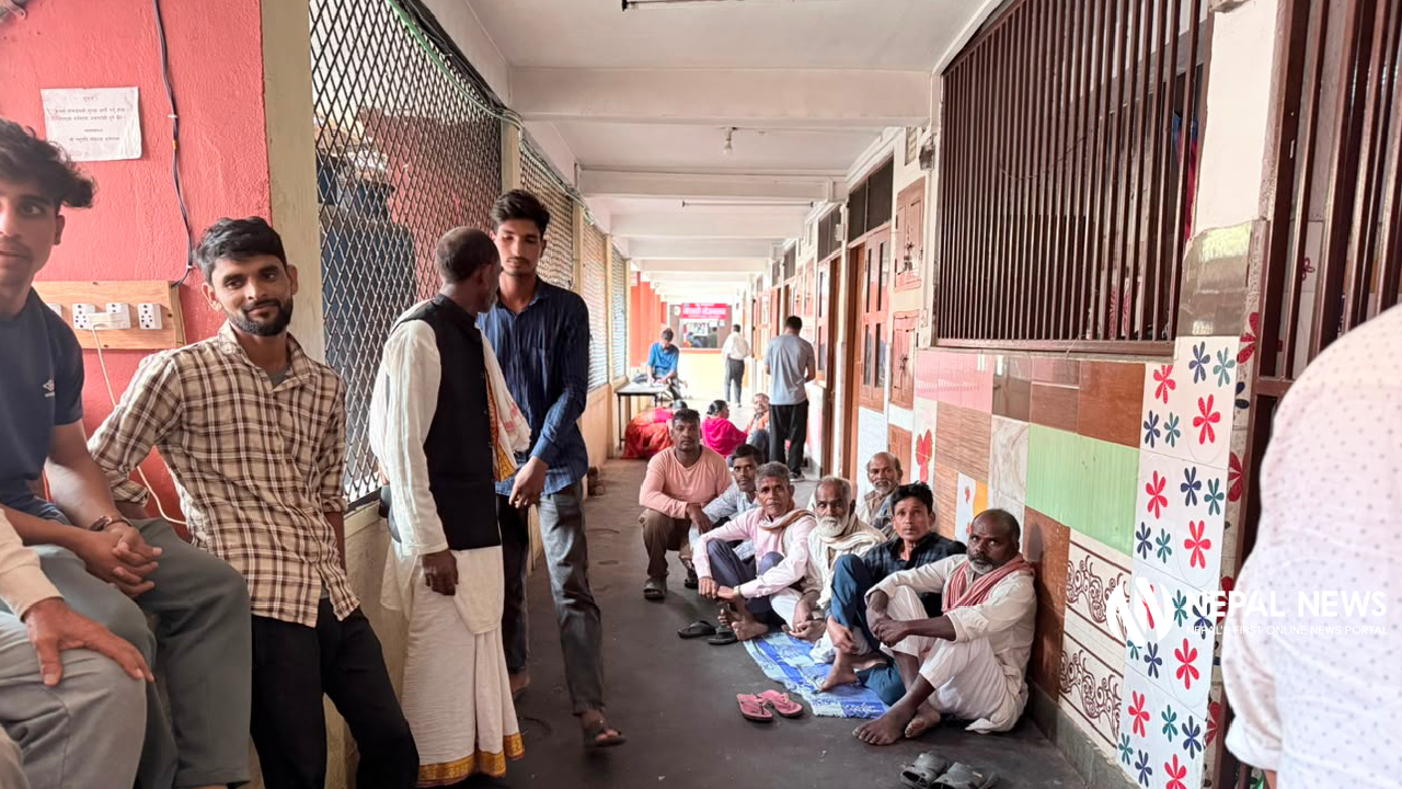 Susta residents arrive in Kathmandu demanding land ownership certificates (Photo Feature)