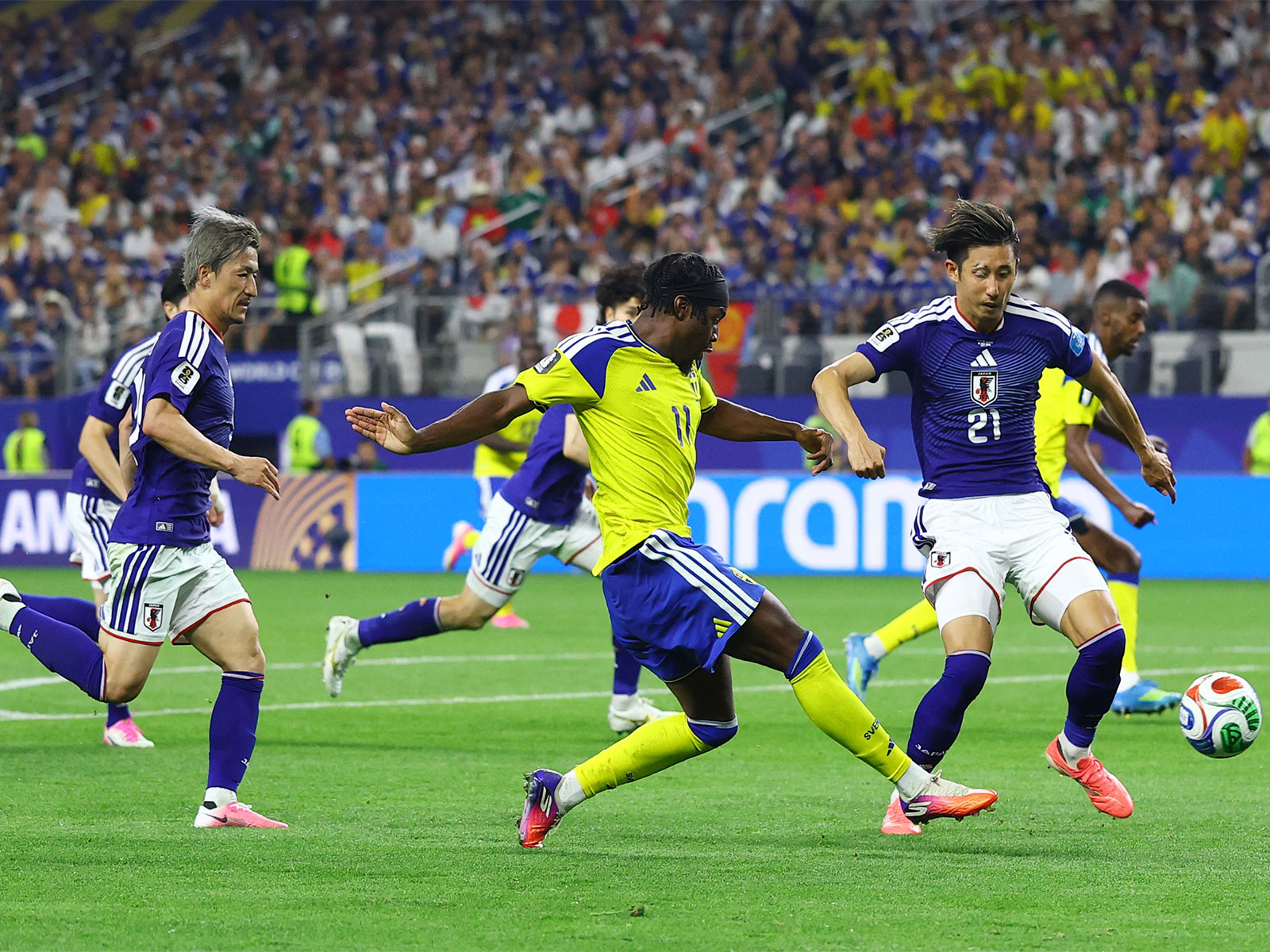 Japan, Sweden advance to knockouts after 1-1 draw