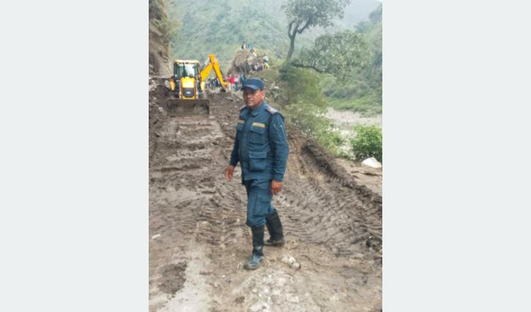 Landslides block Karnali corridor