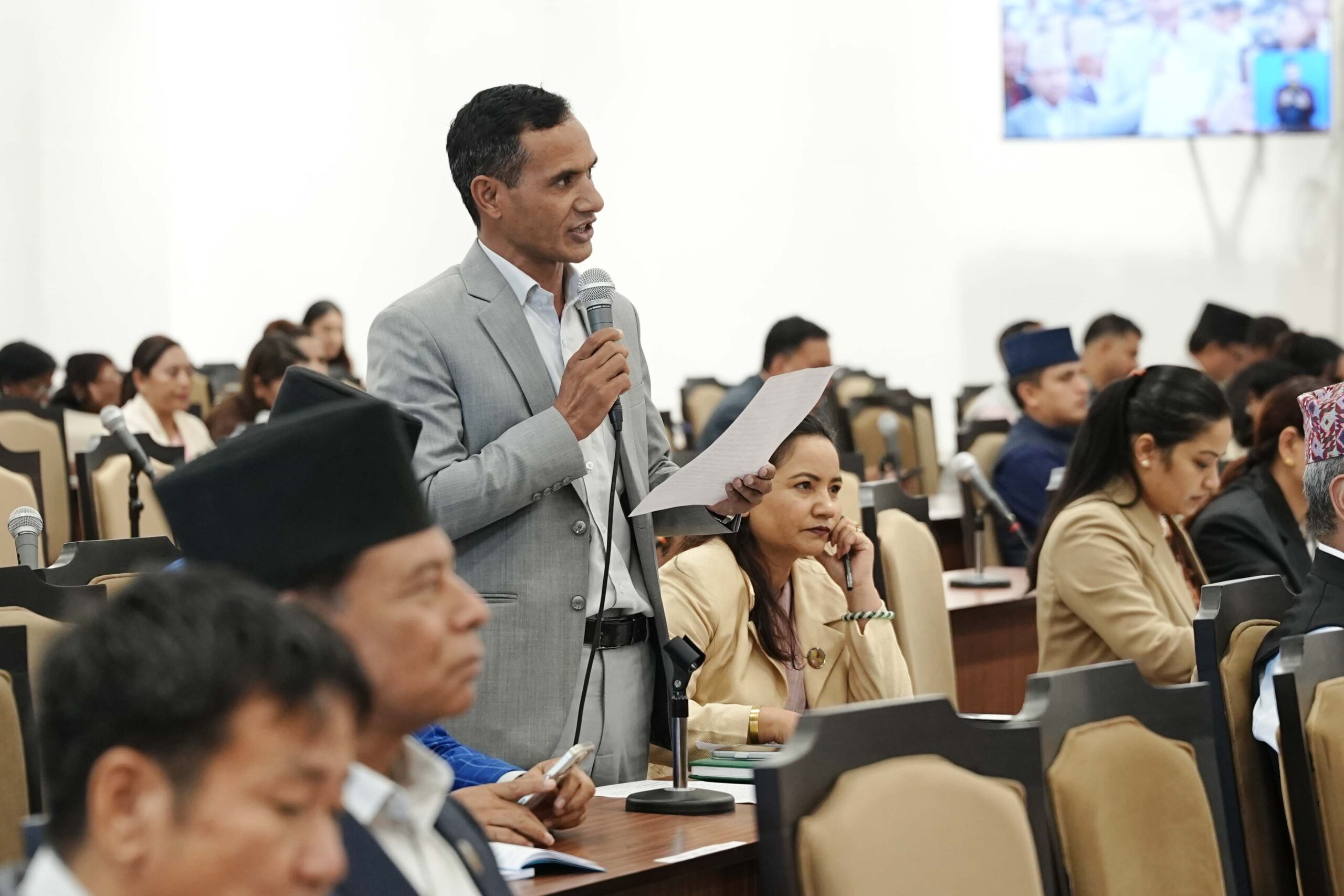 HoR session: Lawmakers question if an invisible cartel is running the government