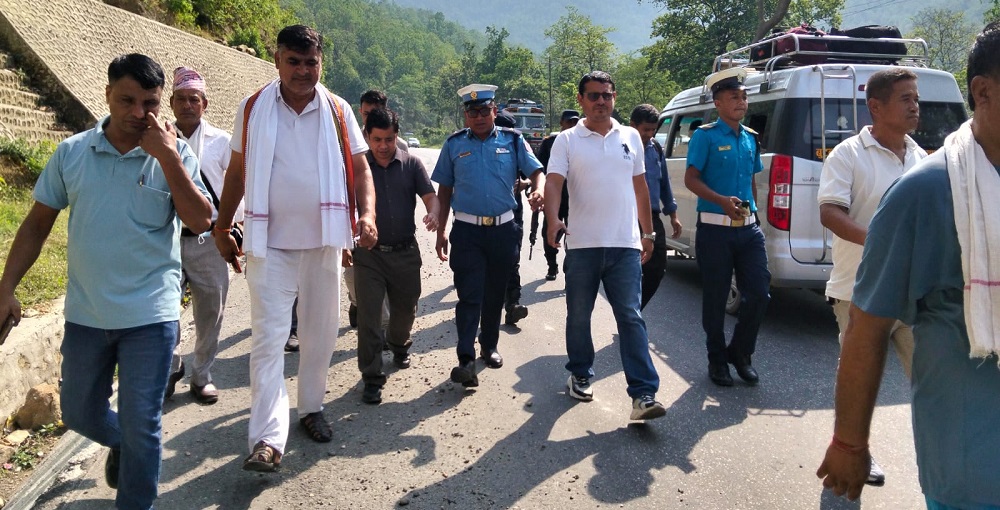 Inspection team demands quality fixes on Daunne-Butwal road section