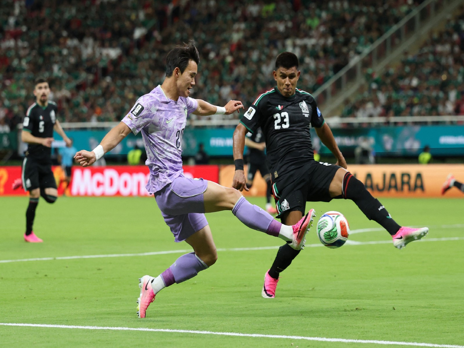 Mexico beat South Korea 1-0 as Romo’s strike sends El Tri into knockout stage
