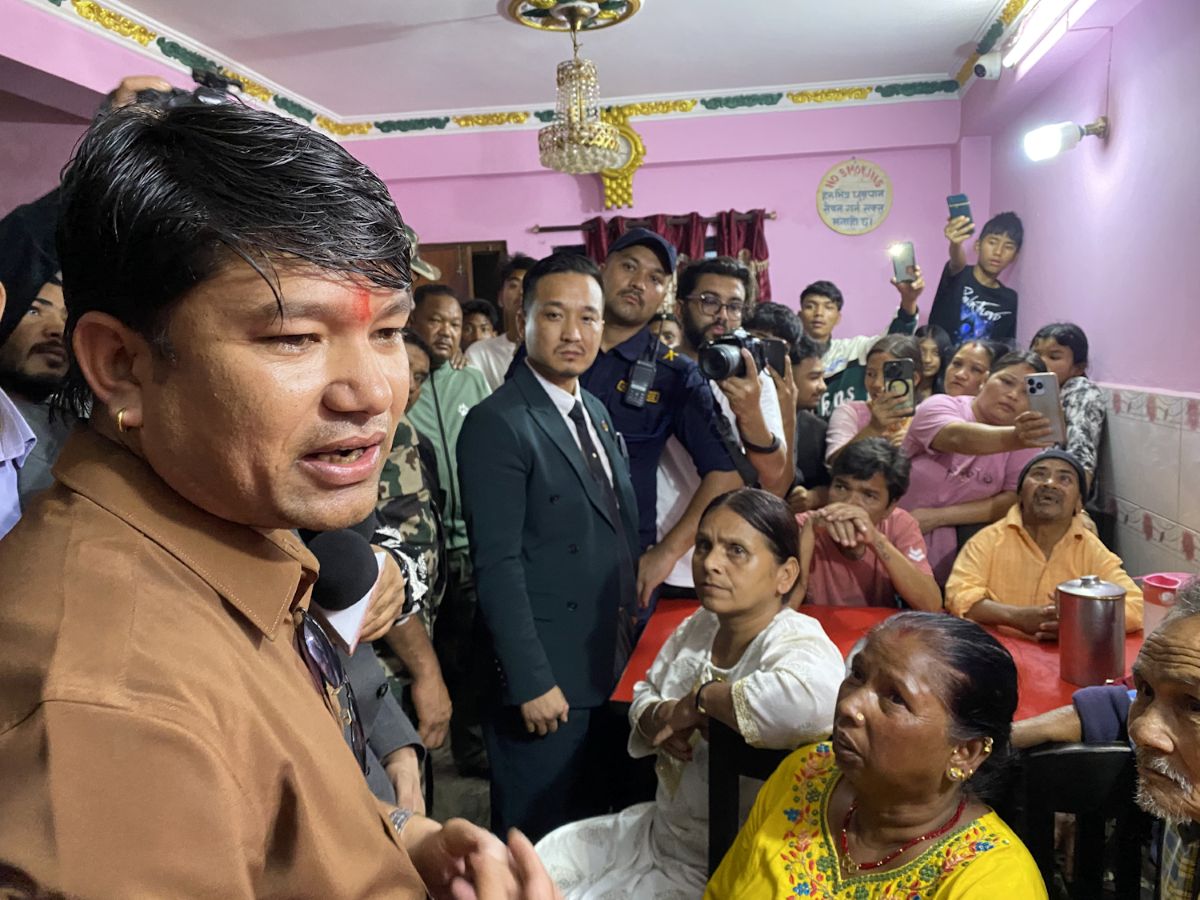 Home Minister Gurung inspects Balaju holding centers, apologizes for past lapses