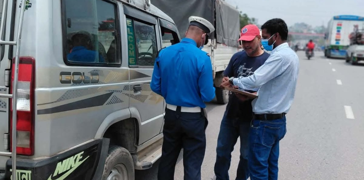 Multiple questions raised over proposal to hike traffic fines from Rs 500 to 100,000