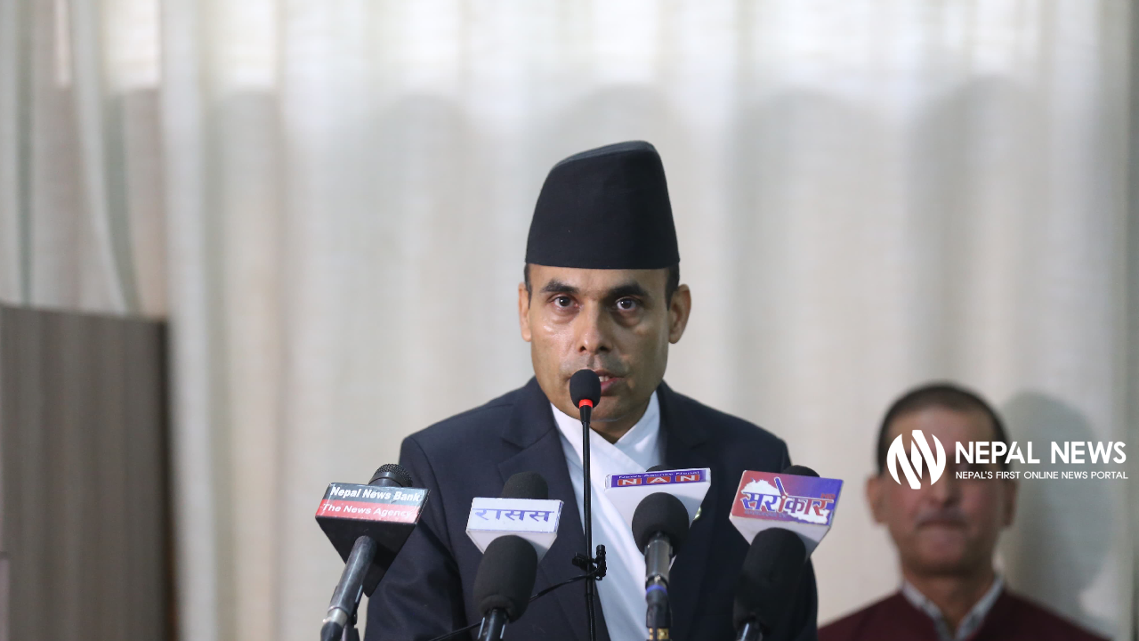 No one can violate press freedom: Communications Minister