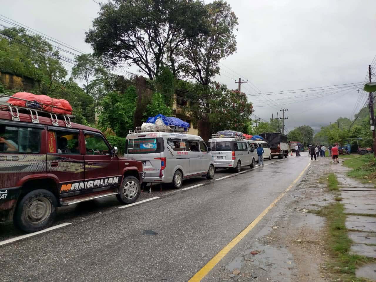 Traffic resumes on all routes from Hetauda to KTM