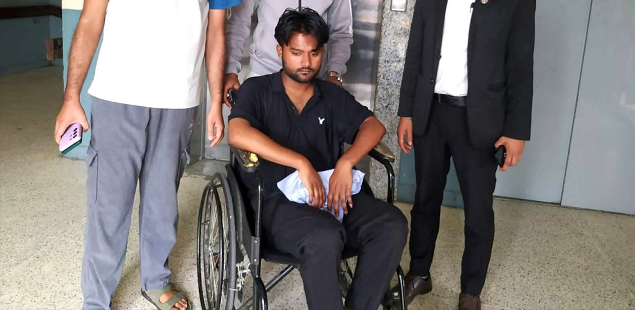 Activist Majid Ansari discharged from hospital and released from police custody