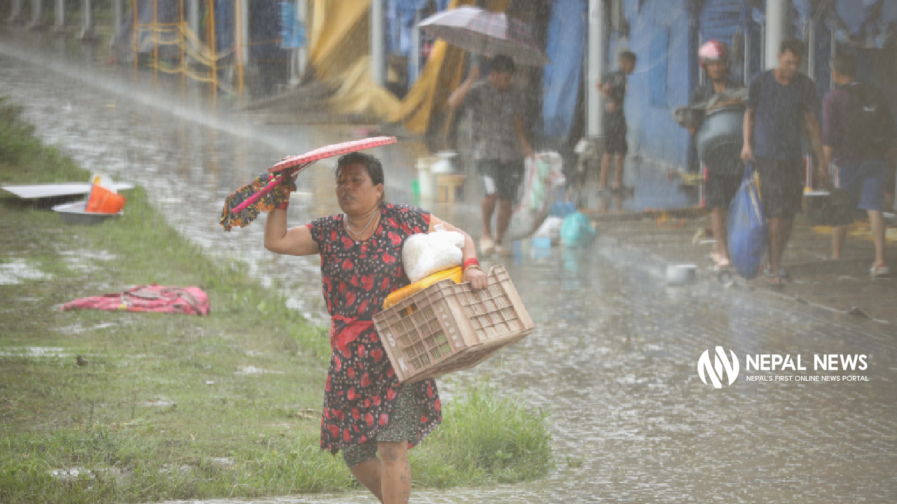 Landless settlers retrieve soaked belongings from Radha Soami Holding Center (Photos)