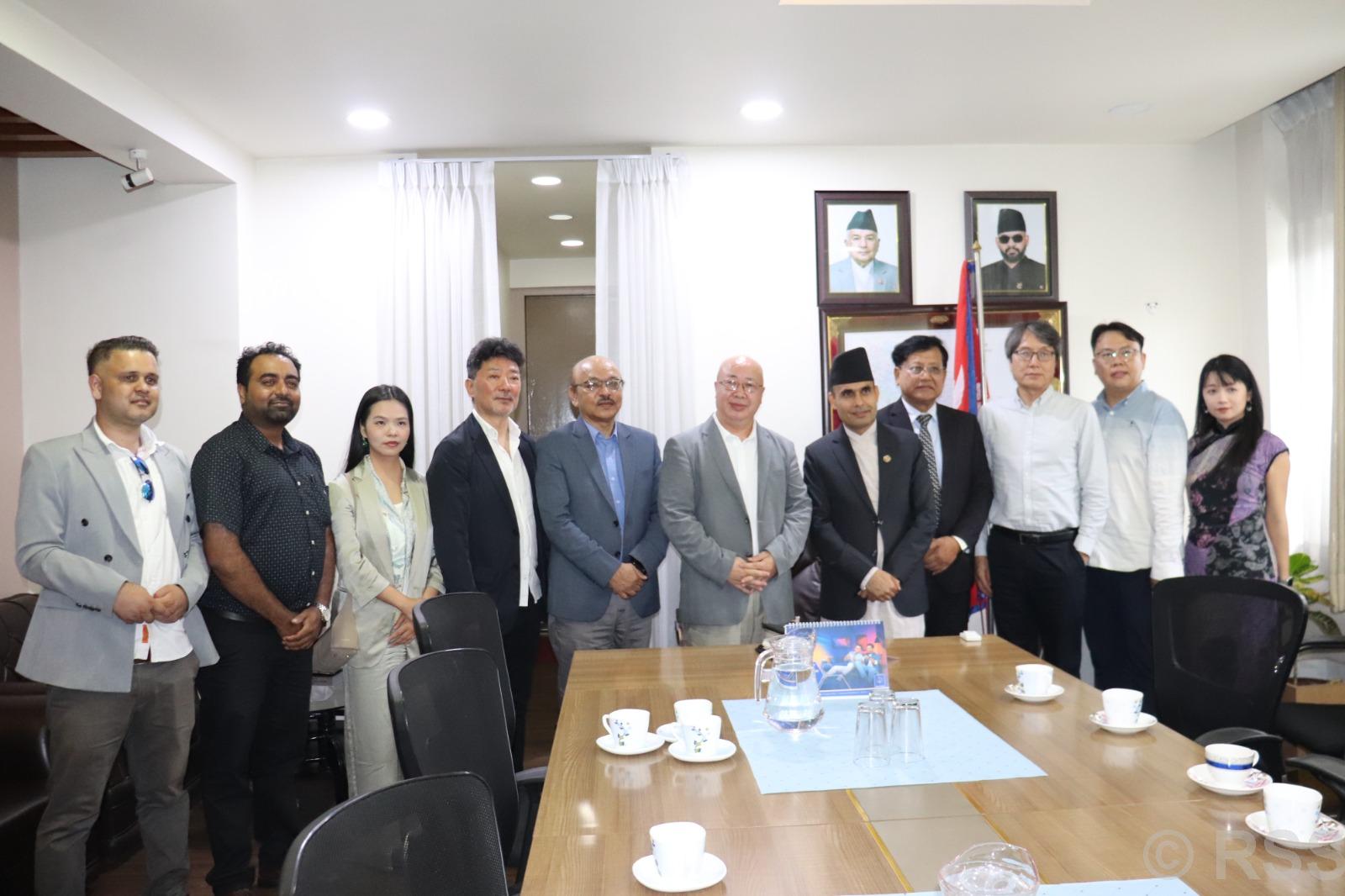 Govt. to make advertising sector transparent and systemic, says Comms Minister
