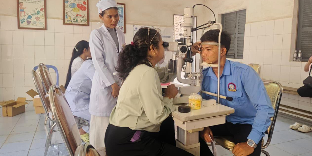 Over 1,000 persons provided free eye care services thru 2-day camp in Cambodia