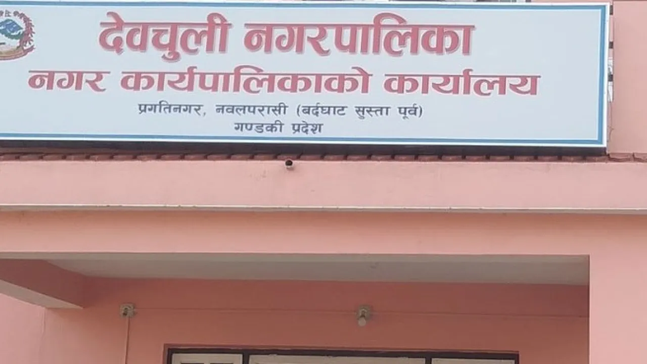 Agricultural tools distributed to farmers at subsidized rate