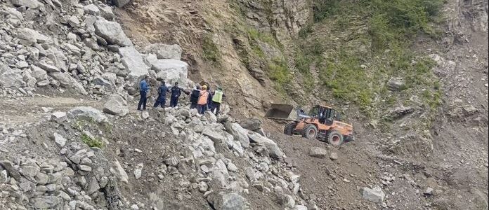 Karnali Highway reopens after landslide cleared at Gagane Khola in Kalikot