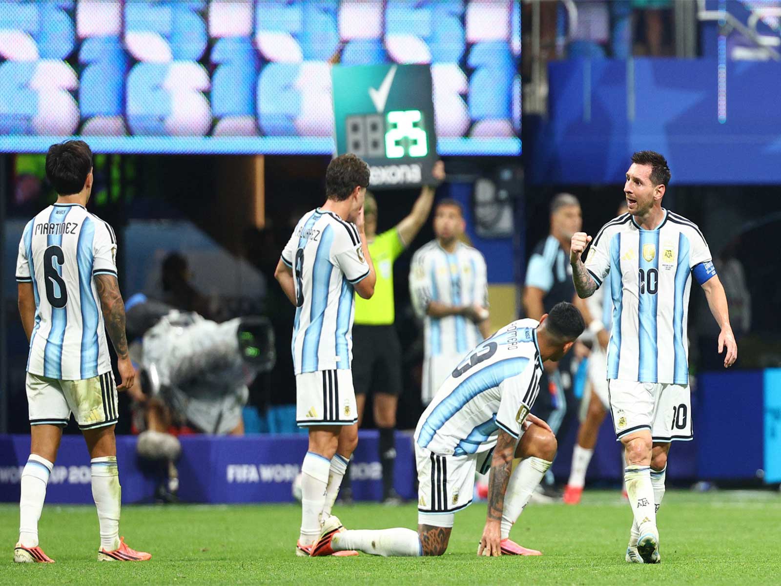 Messi, Romero, Fernandez anchor Argentina’s stunning 3-2 comeback win over Egypt, team reaches quarter-finals