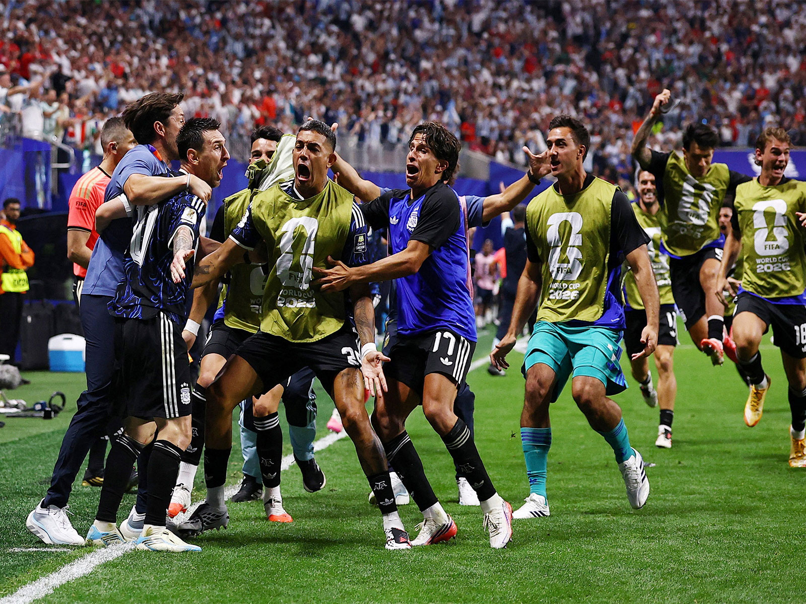 Lautaro Martinez’s late winner helps Argentina edge England 2-1 after dramatic comeback, reach WC final