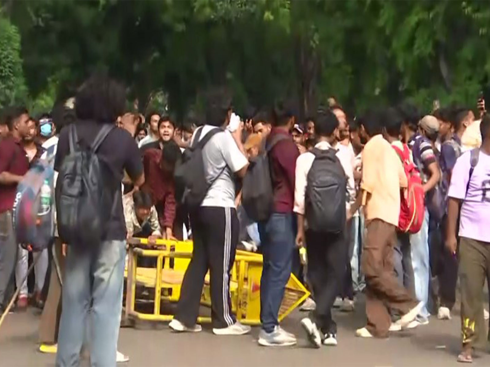 Student protestors block roads, raise slogans in New Delhi as protests against paper leaks intensify